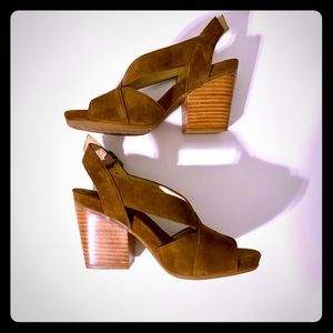 🍭Nurture Sandals Size 5.5 Brown